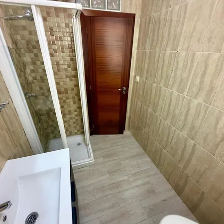 Corporativo - Rua Asturias - 1 아파트